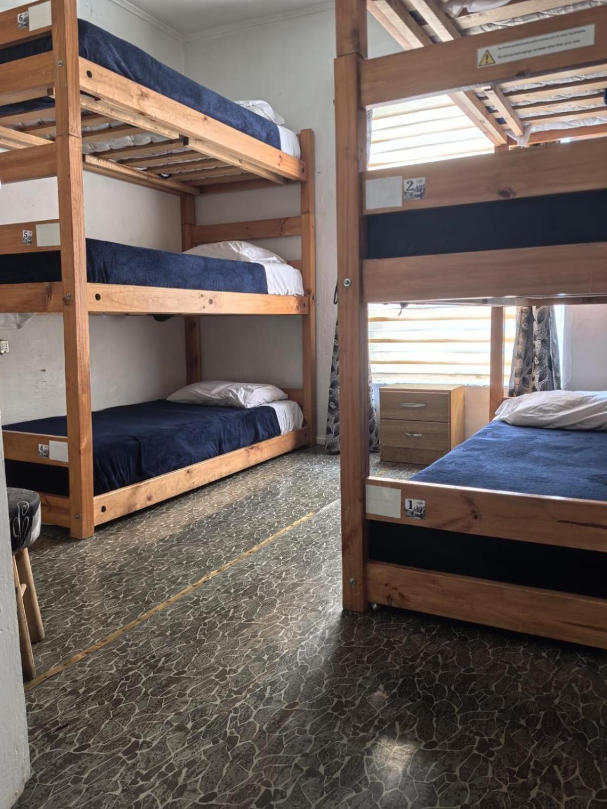 פואנטה ארנס Alojamiento Emilia House חדר תמונה